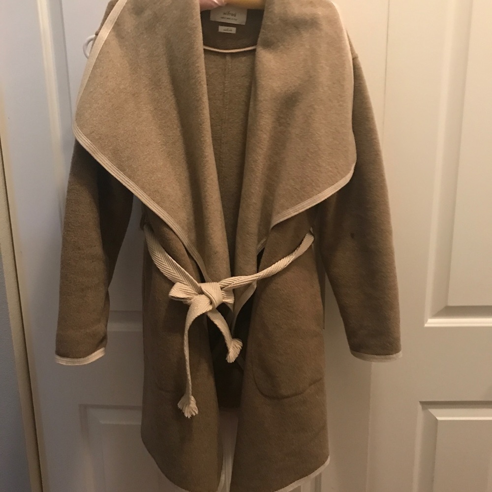 Flash sale Aritzia Wilfred sweater coat in small
